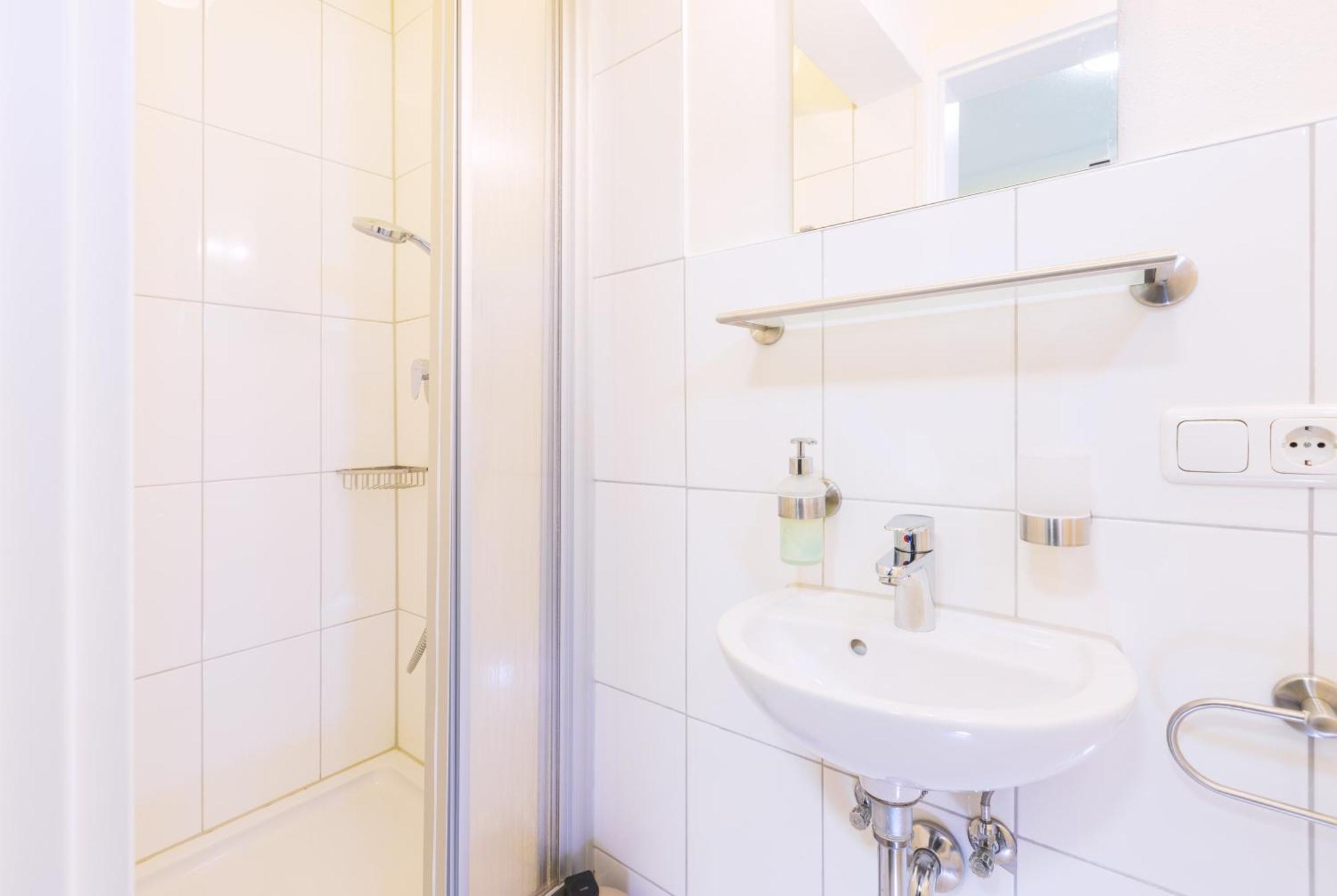 Pension Altes Backhaus ヘルツォーゲンアウラッハ エクステリア 写真